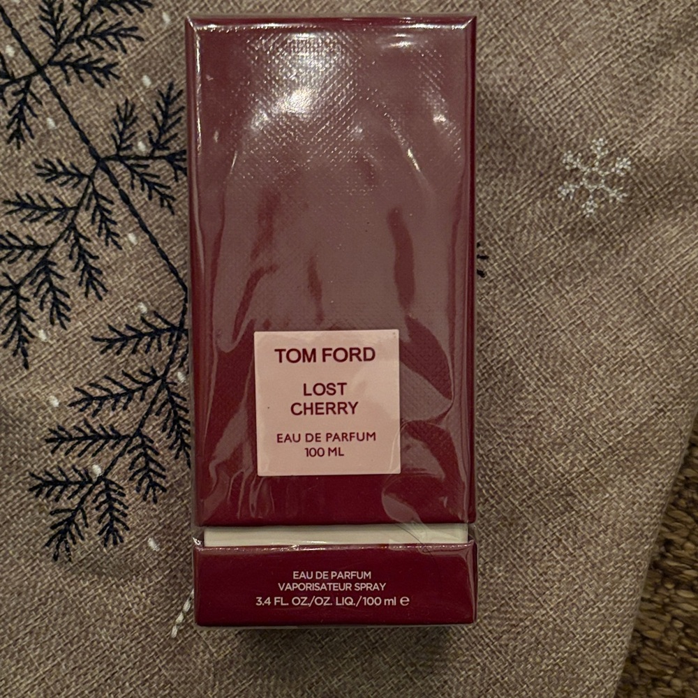 Tom Ford Lost Cherry Eau de Parfum in Deep Red 100 ml